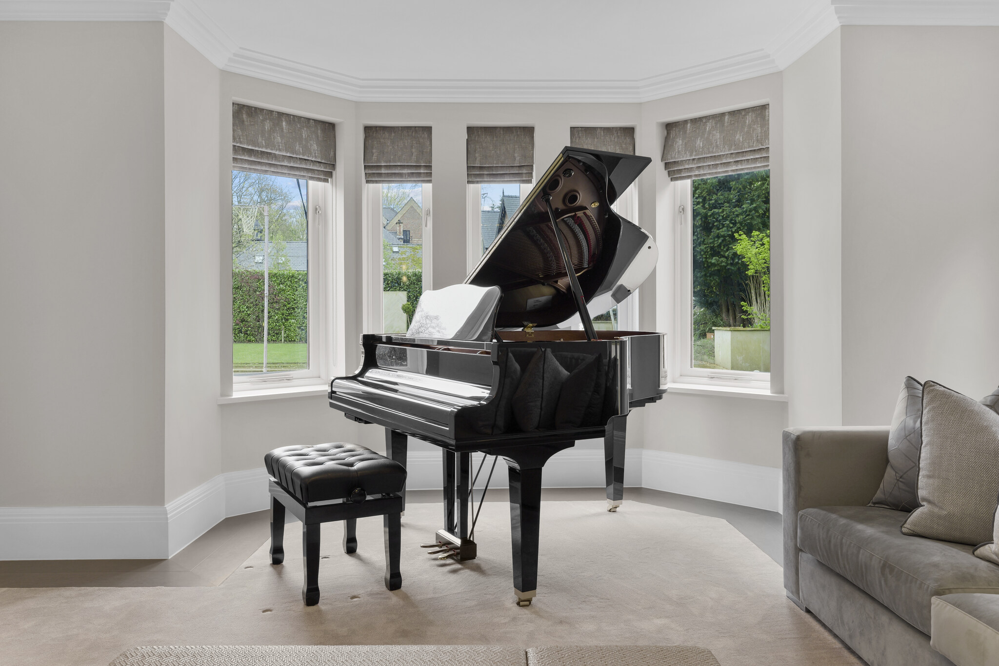 Day Living — image 3